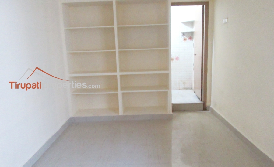 1100 Sft North Facing #2Bhk #ResaleFlatforSale in Vikuntapuram, #Tirupati